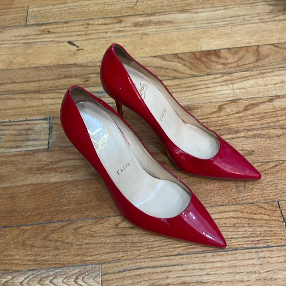 CHRISTIAN LOUBOUTIN Women's Pigalle Follies 120 Patent Heels Pumps Size 7 In Red